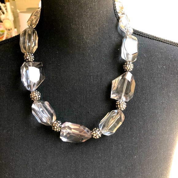 BEAUTIFUL NWT CRYSTAL STONE & SPARKLY HEMATITE ADJUSTABLE LENGTH NECKLACE ๐๐โญ๏ธ - Picture 2 of 4